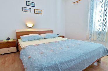 Apartments BALEN * bedroom with large double bed